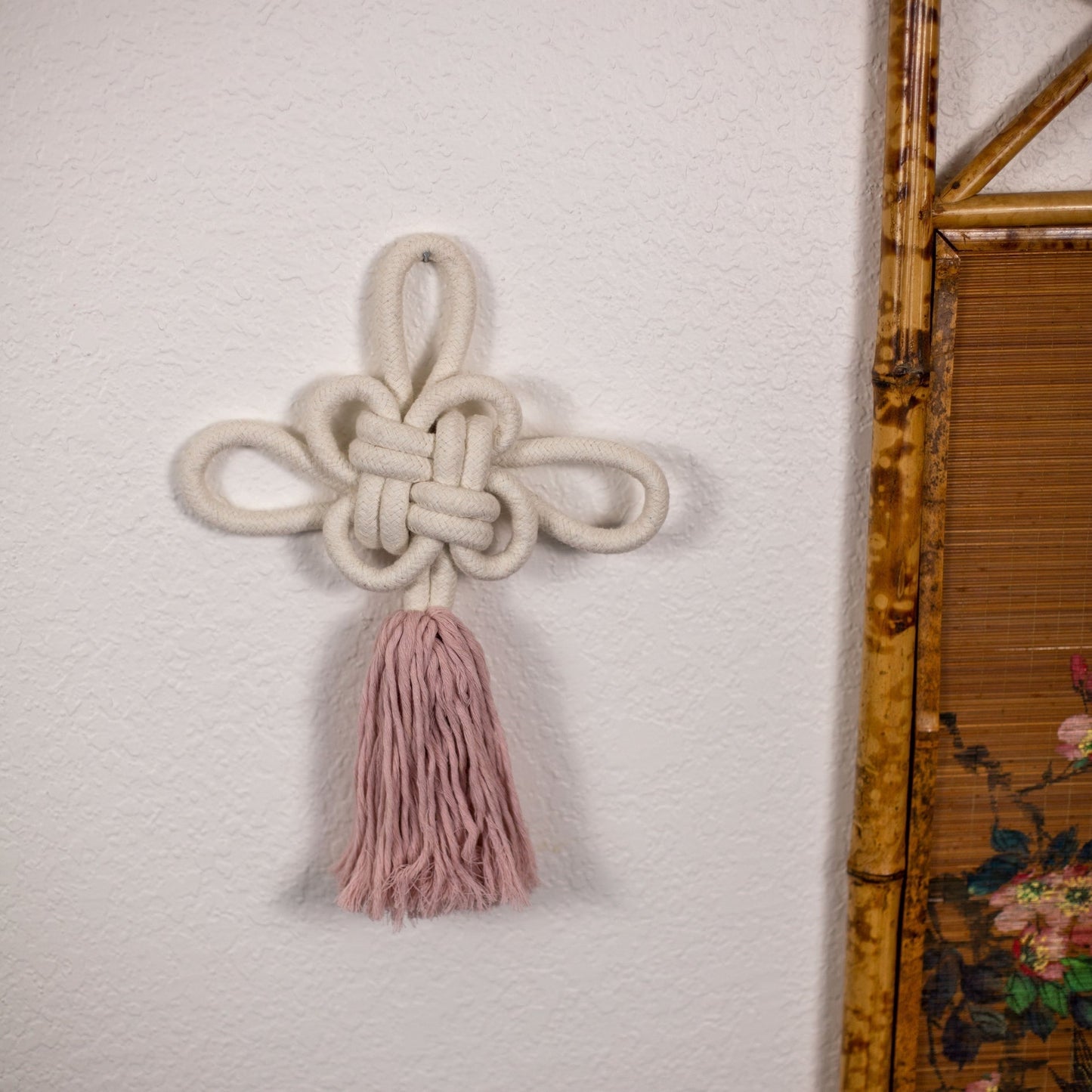 The Unity Knot